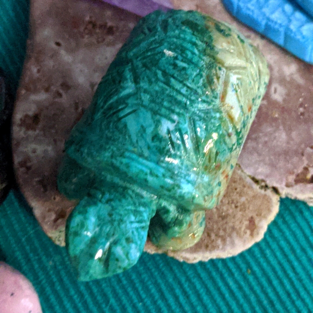 Turtle Chrysocolla from Denver Gem Show - Picture 3 of 4
